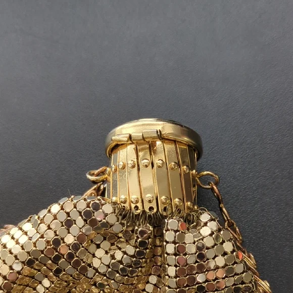 Vintage Whiting & Davis Gold Mesh Expandable Bag - Picture 7 of 12